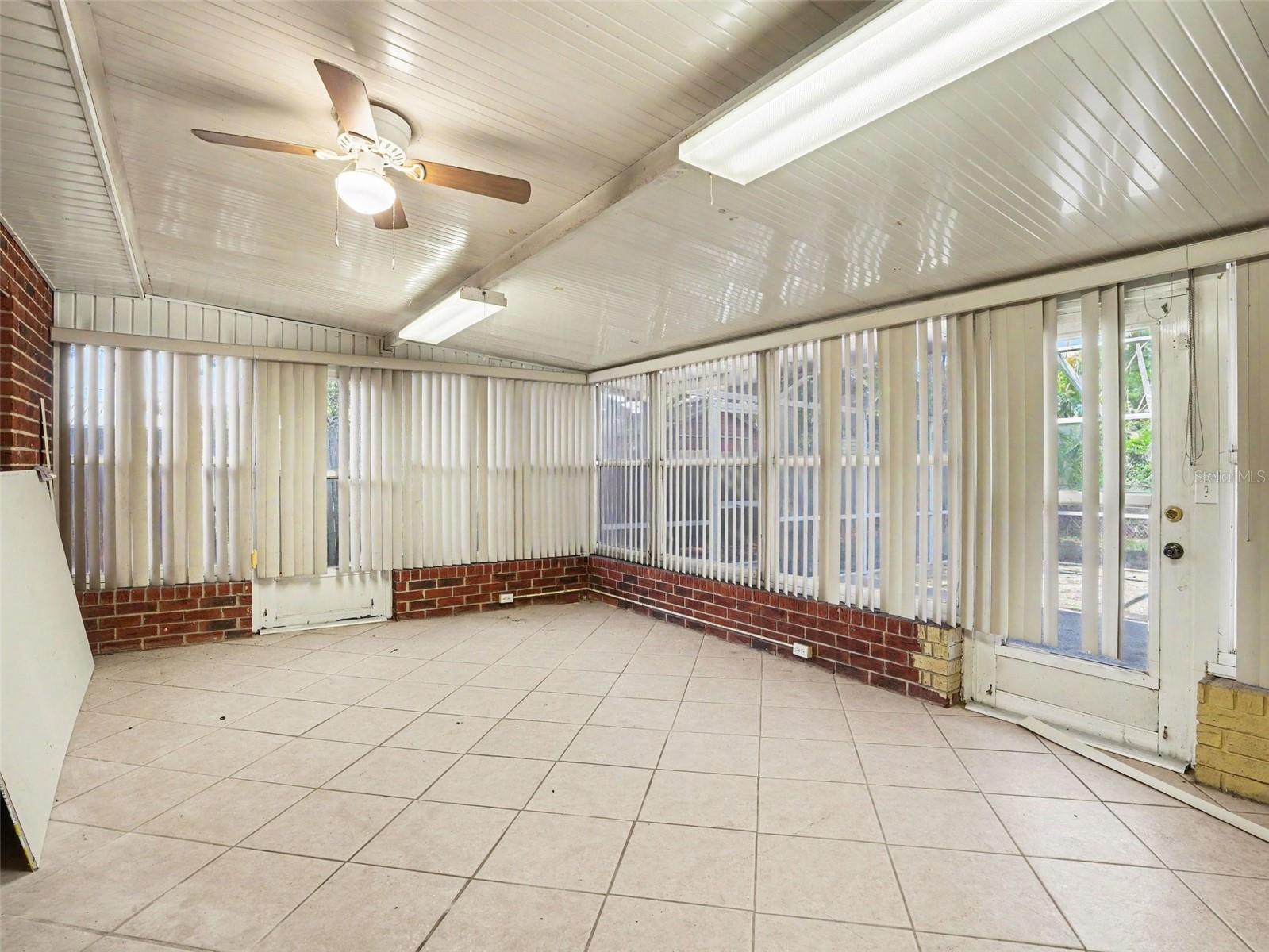 LAKE BONNY HEIGHTS - Residential
