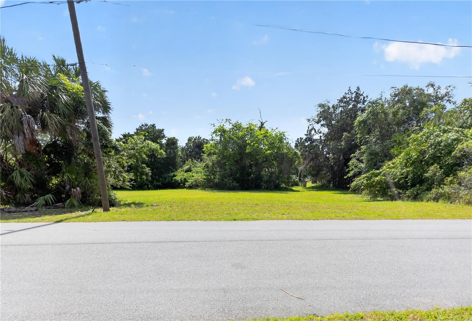 Build your dream home in the desirable Riverhaven Village community in Homosassa. This residential homesite is surrounded by well-maintained homes and offers a peaceful setting with easy access to the Homosassa River, marinas, boating, fishing, restaurants, shopping, and outdoor recreation. Public utilities are available, and the community features a low annual HOA fee. Whether you’re ready to build now or looking for a great investment opportunity, this property offers the perfect combination of location, lifestyle, and potential.