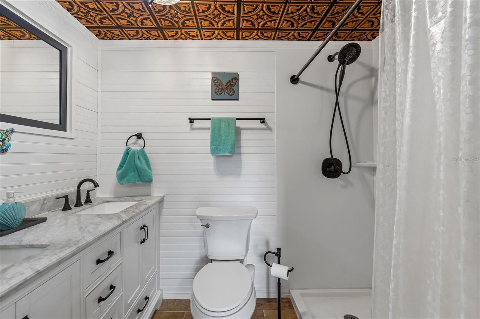 ROYAL OAKS RETREATS - Residential