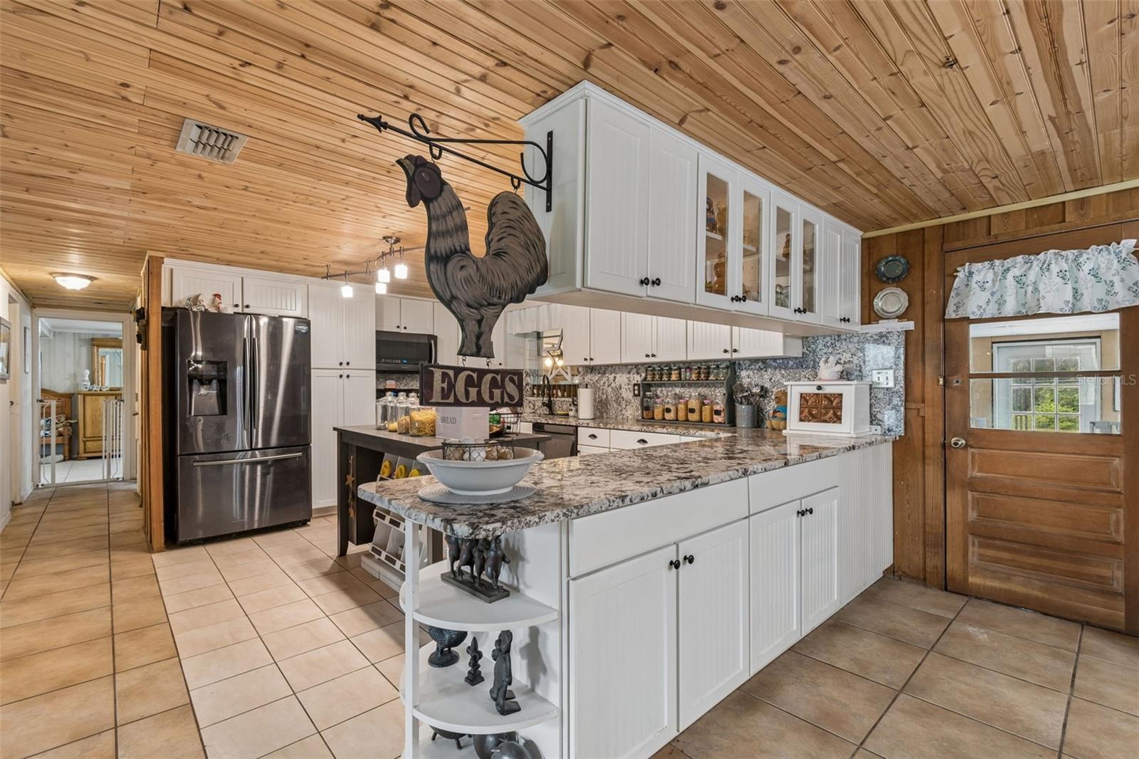 ROYAL OAKS RETREATS - Residential