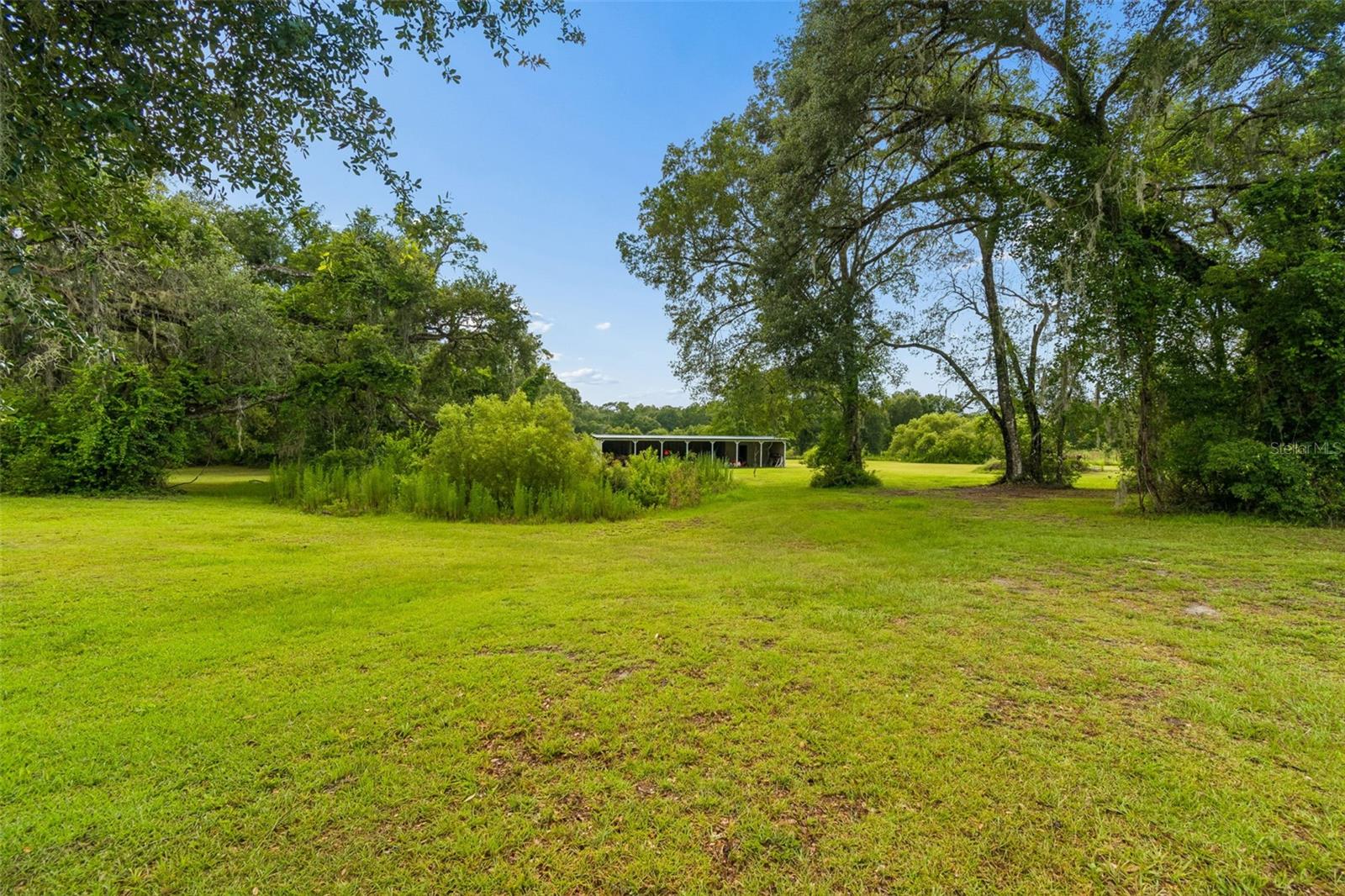 ROYAL OAKS RETREATS - Residential