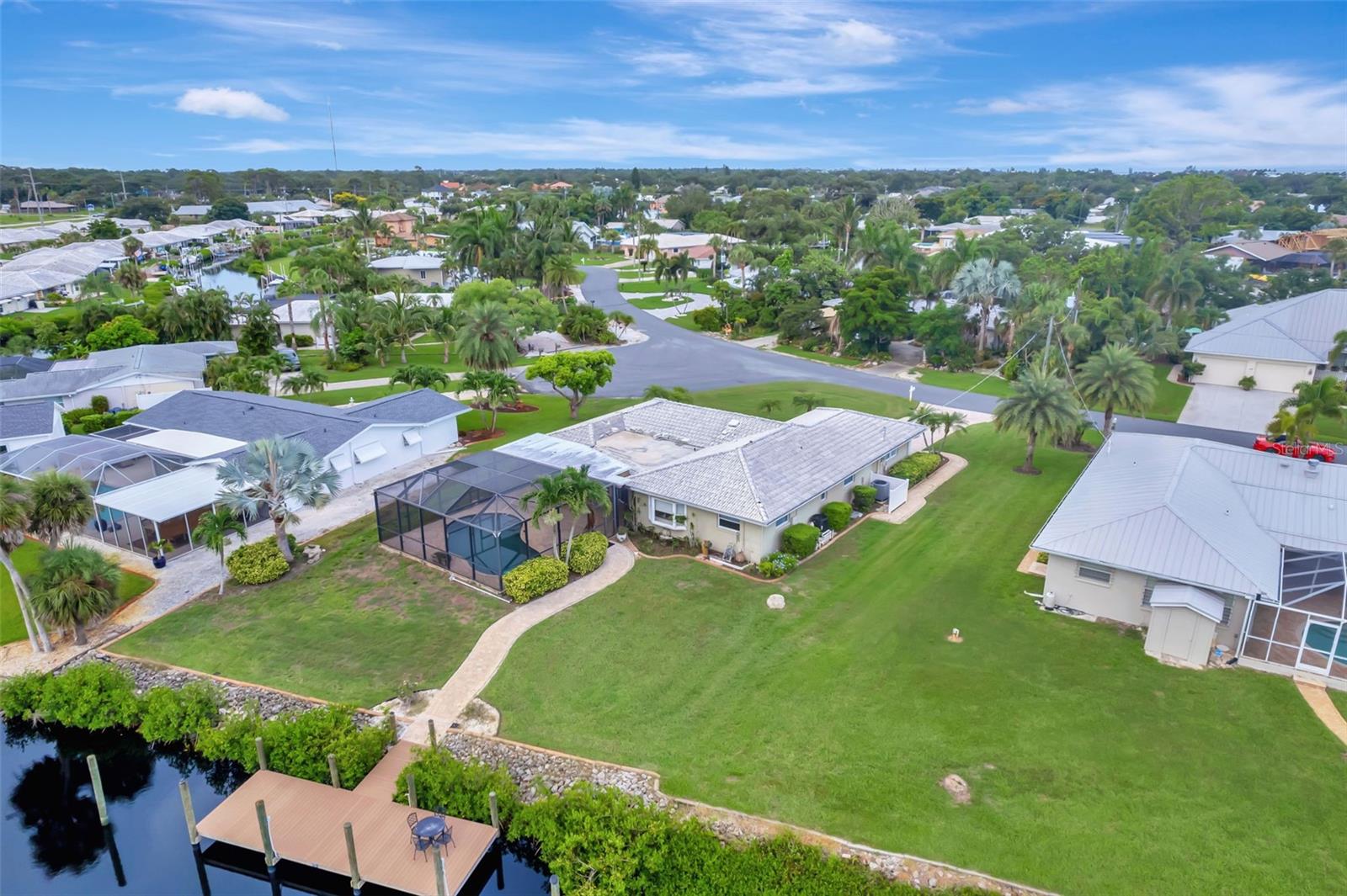 SORRENTO SHORES - Residential