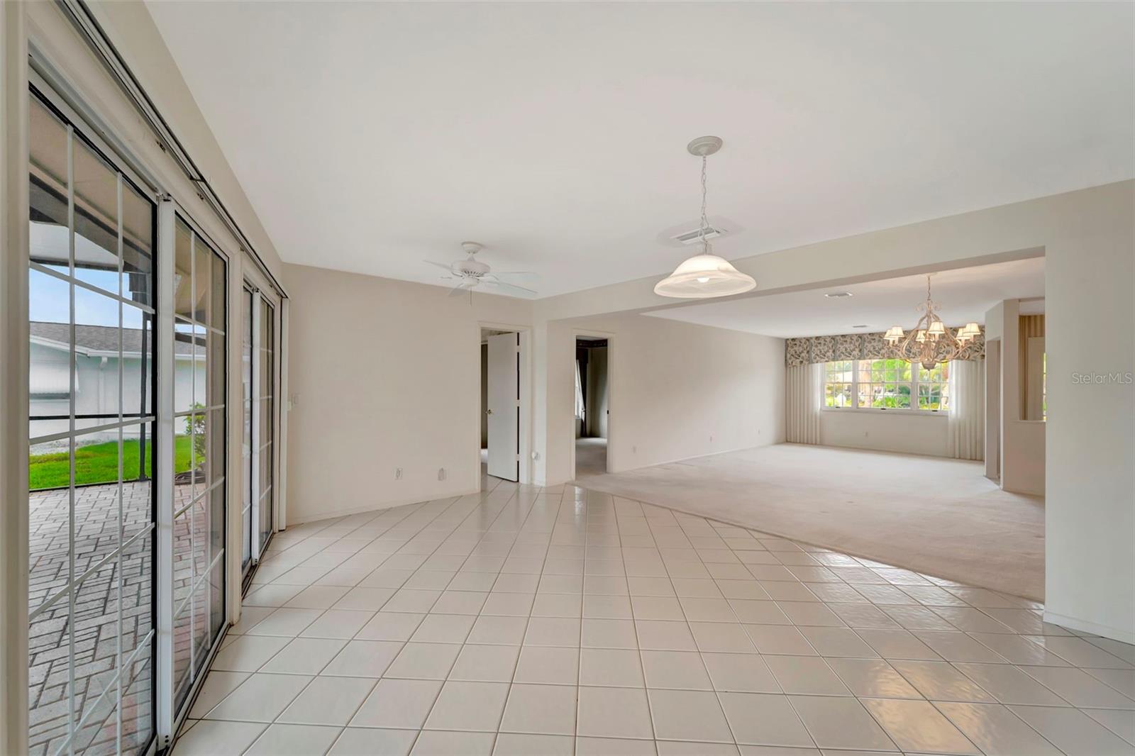 SORRENTO SHORES - Residential