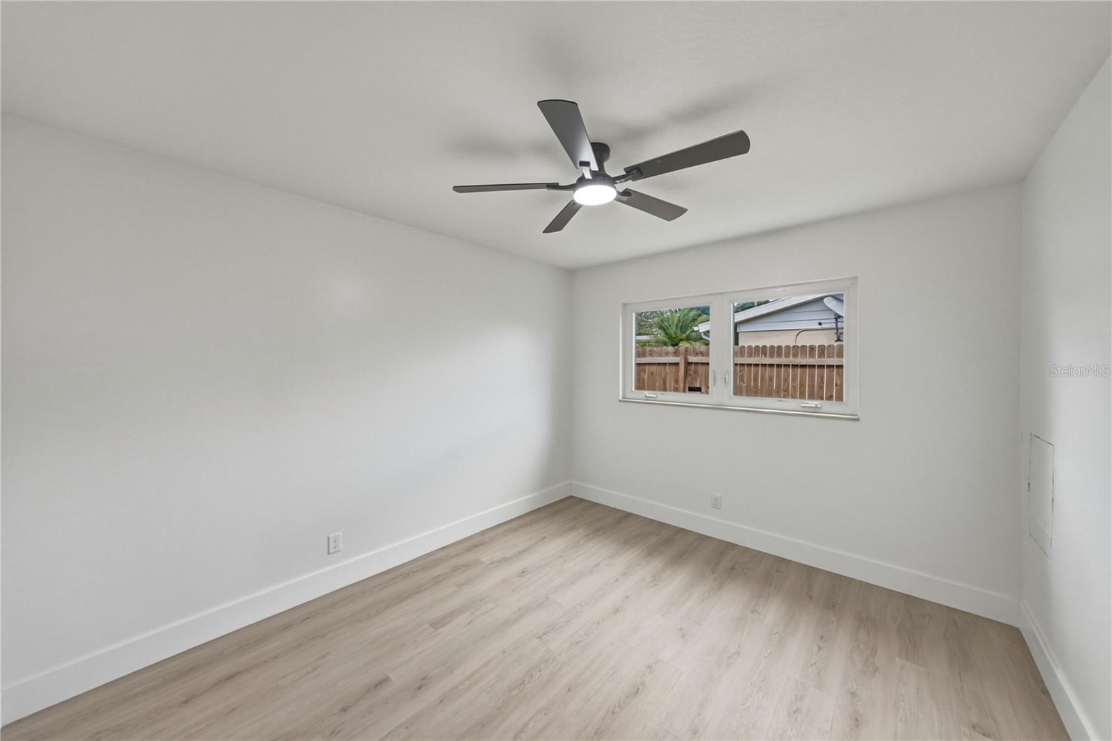 COUNTRY CLUB HEIGHTS FIRST ADD - Residential