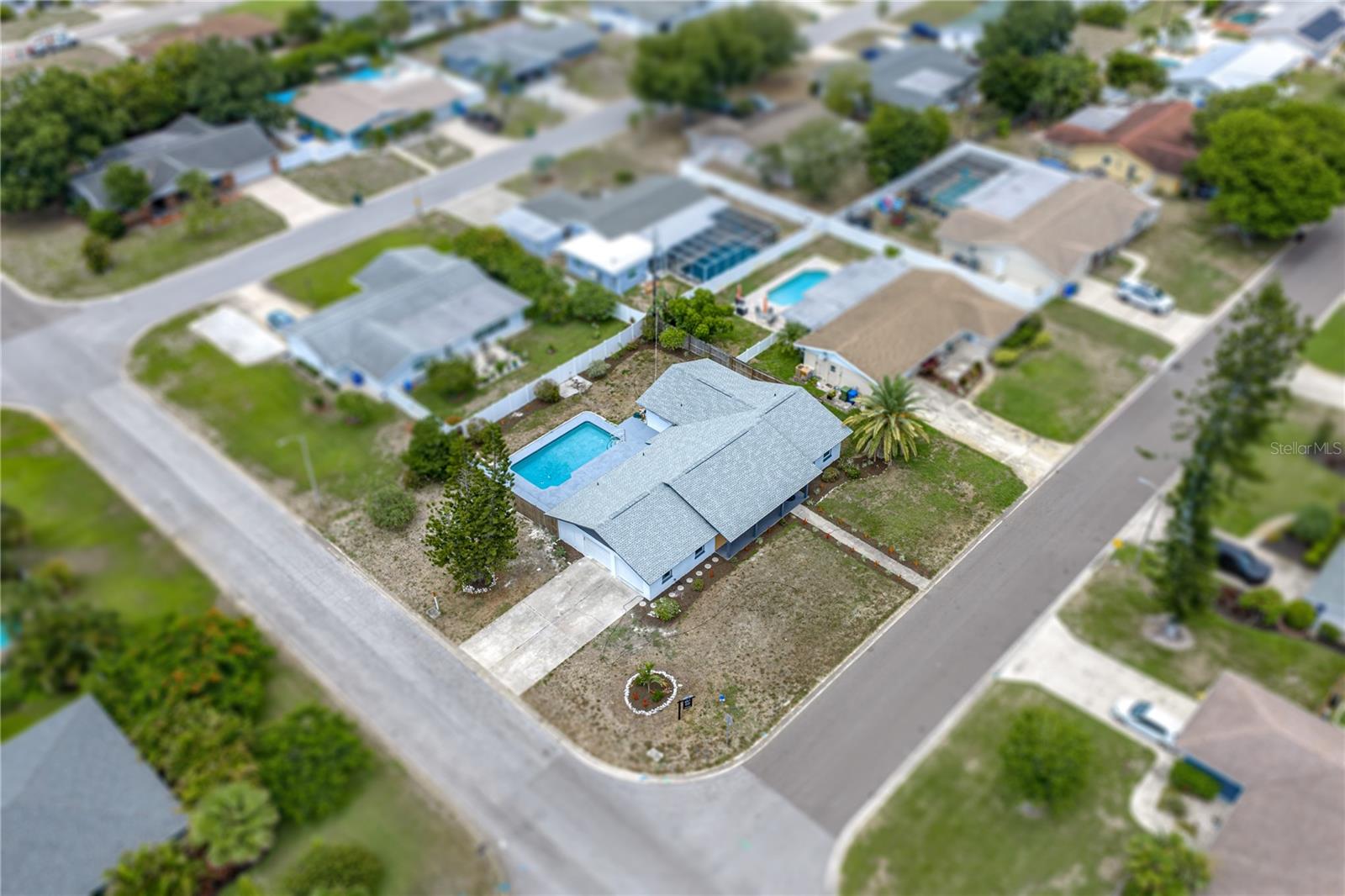 COUNTRY CLUB HEIGHTS FIRST ADD - Residential