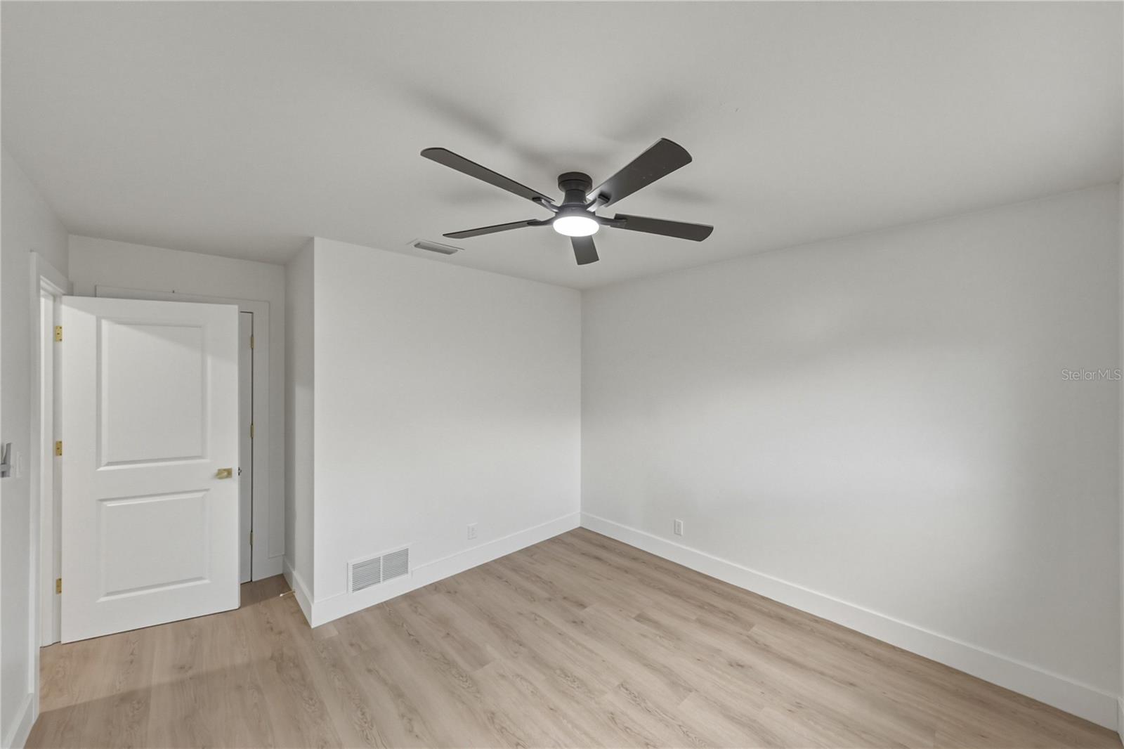 COUNTRY CLUB HEIGHTS FIRST ADD - Residential