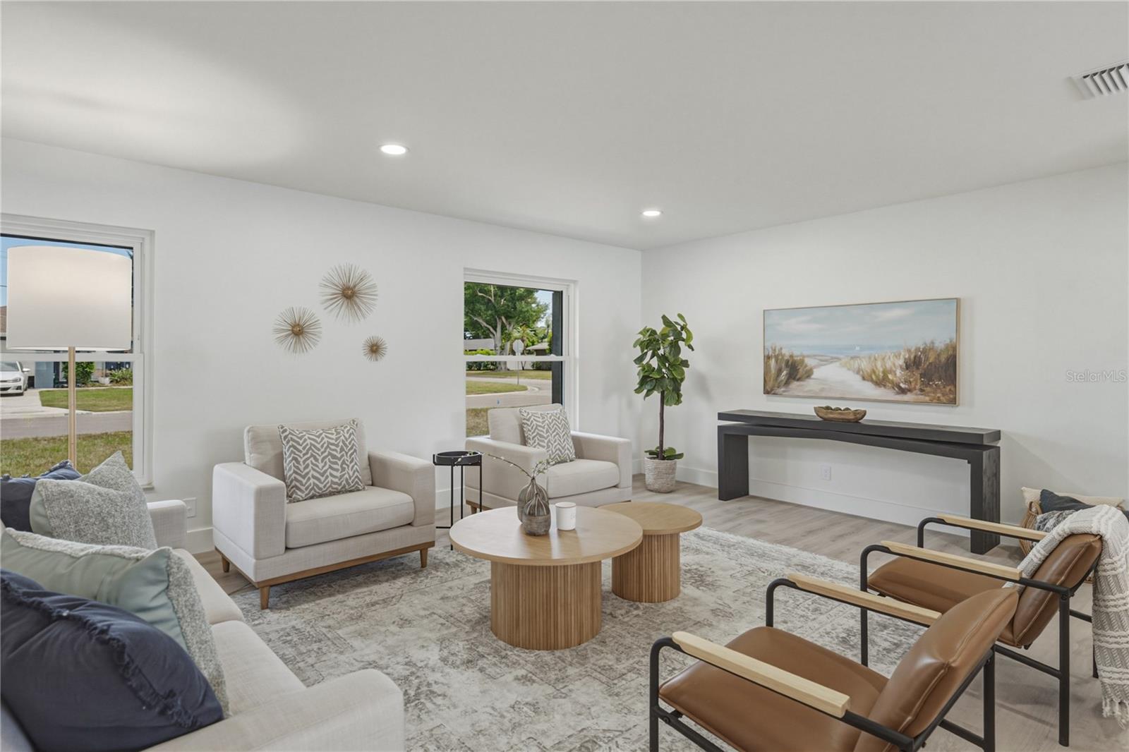 COUNTRY CLUB HEIGHTS FIRST ADD - Residential