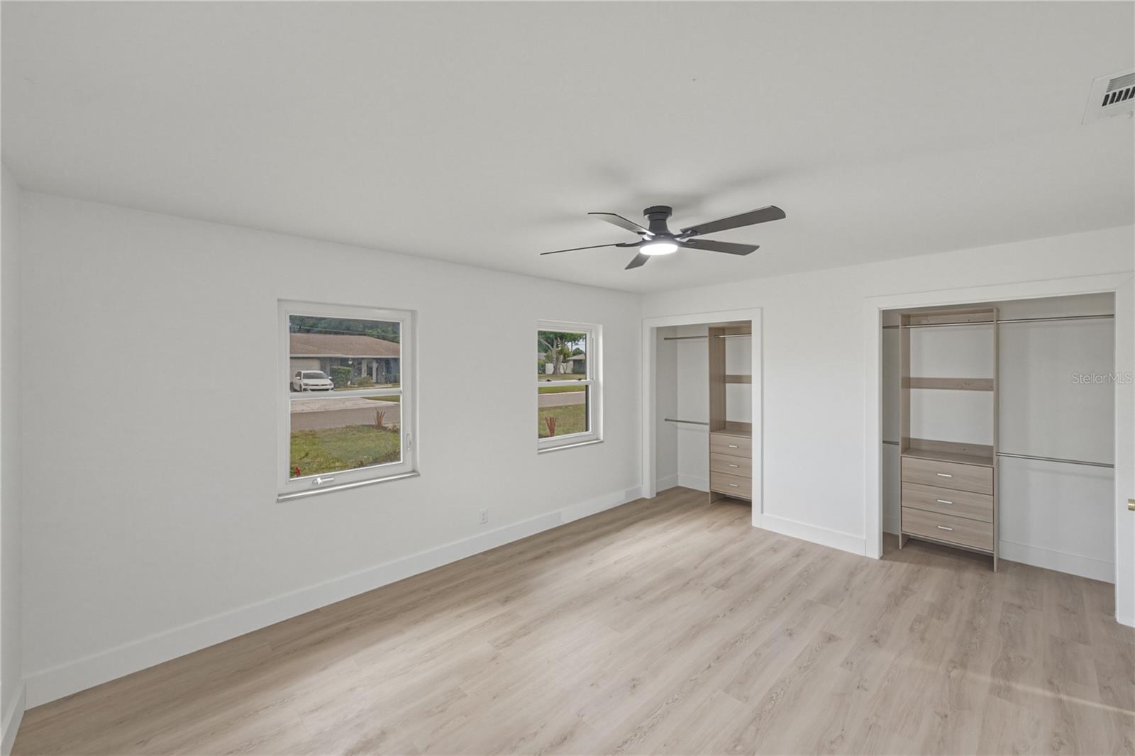 COUNTRY CLUB HEIGHTS FIRST ADD - Residential