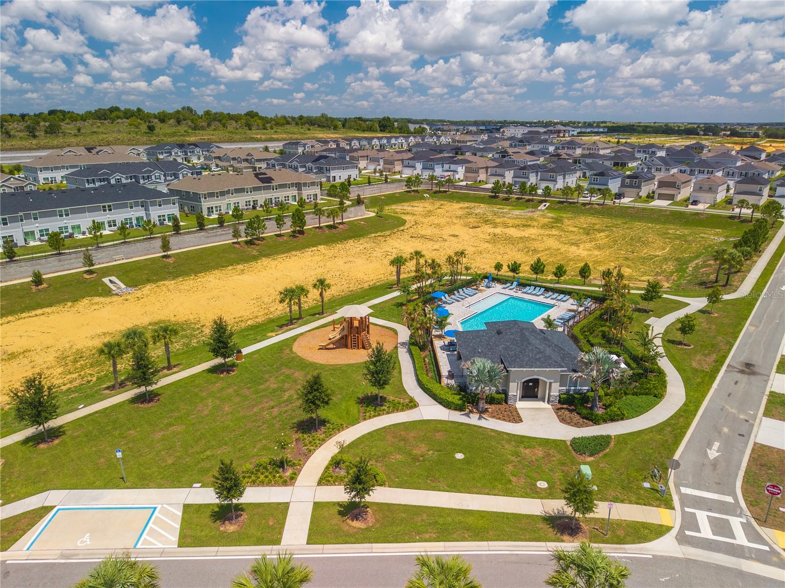 BELLAVIVA PH 3 - Residential