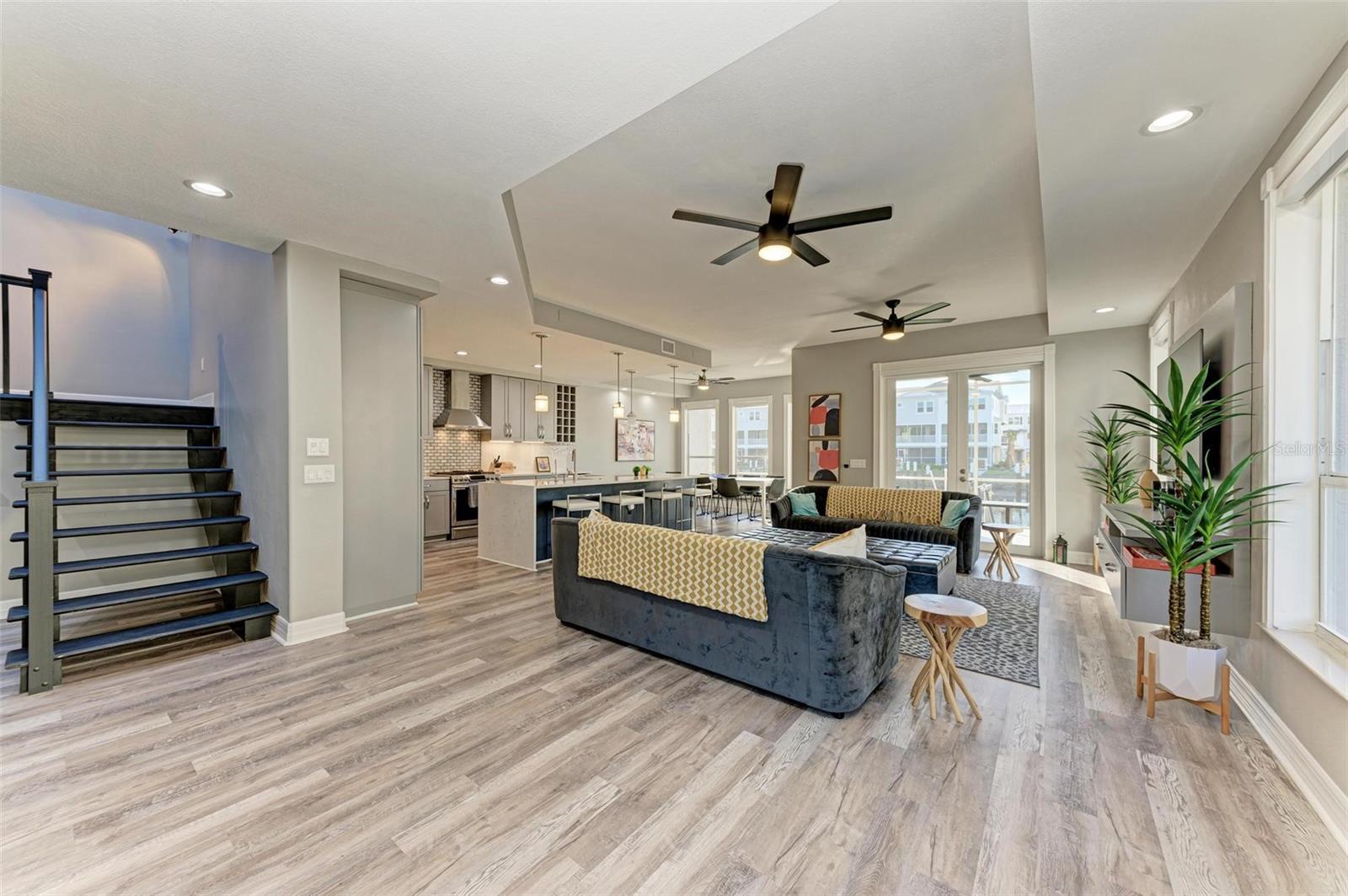LEWIS CIRCLE - Residential