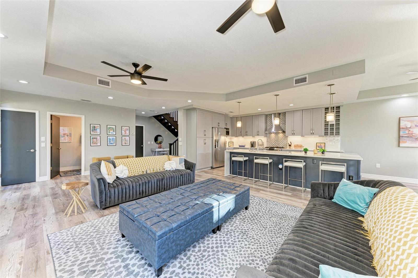 LEWIS CIRCLE - Residential