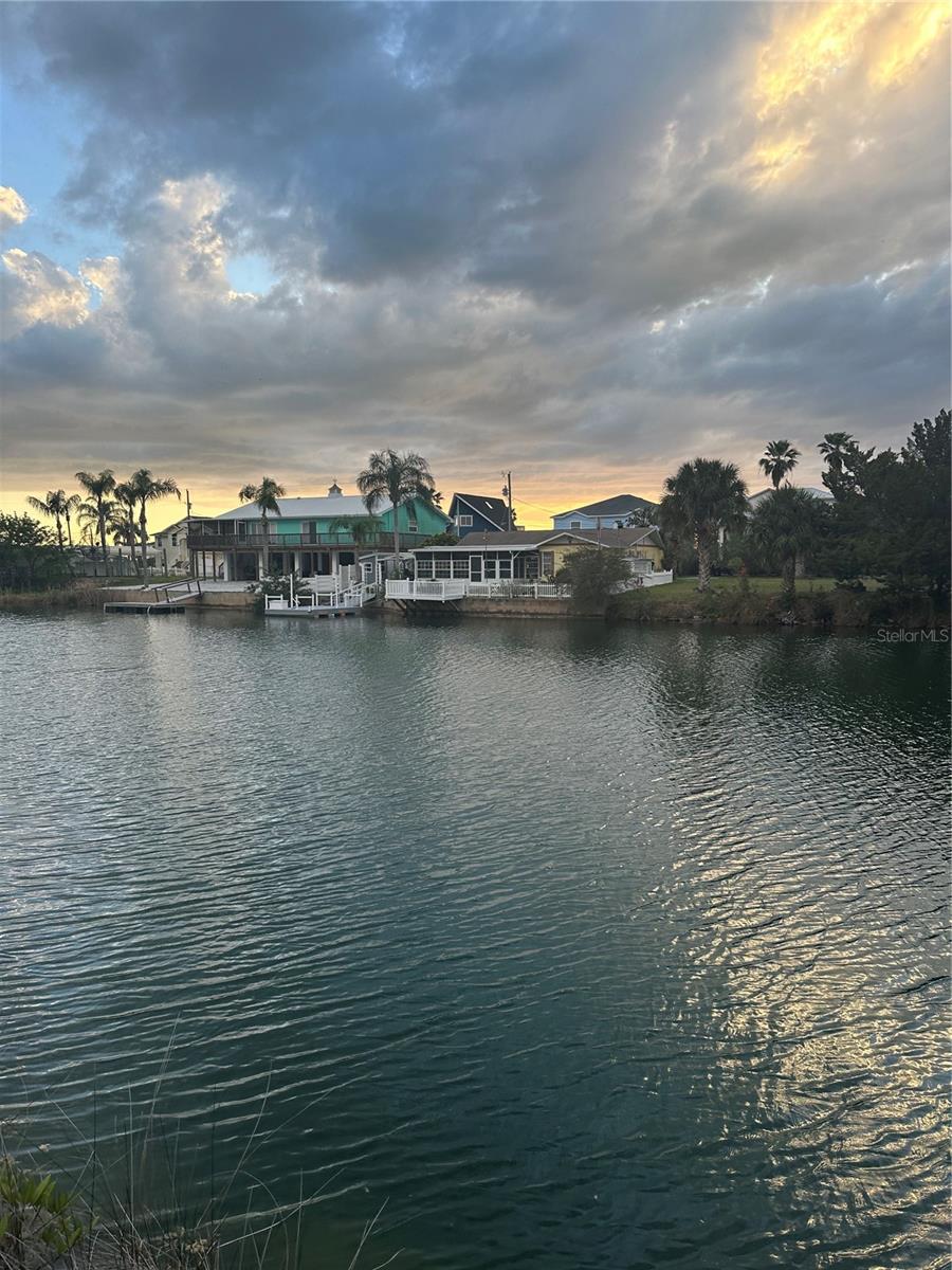 HERNANDO BEACH - Land