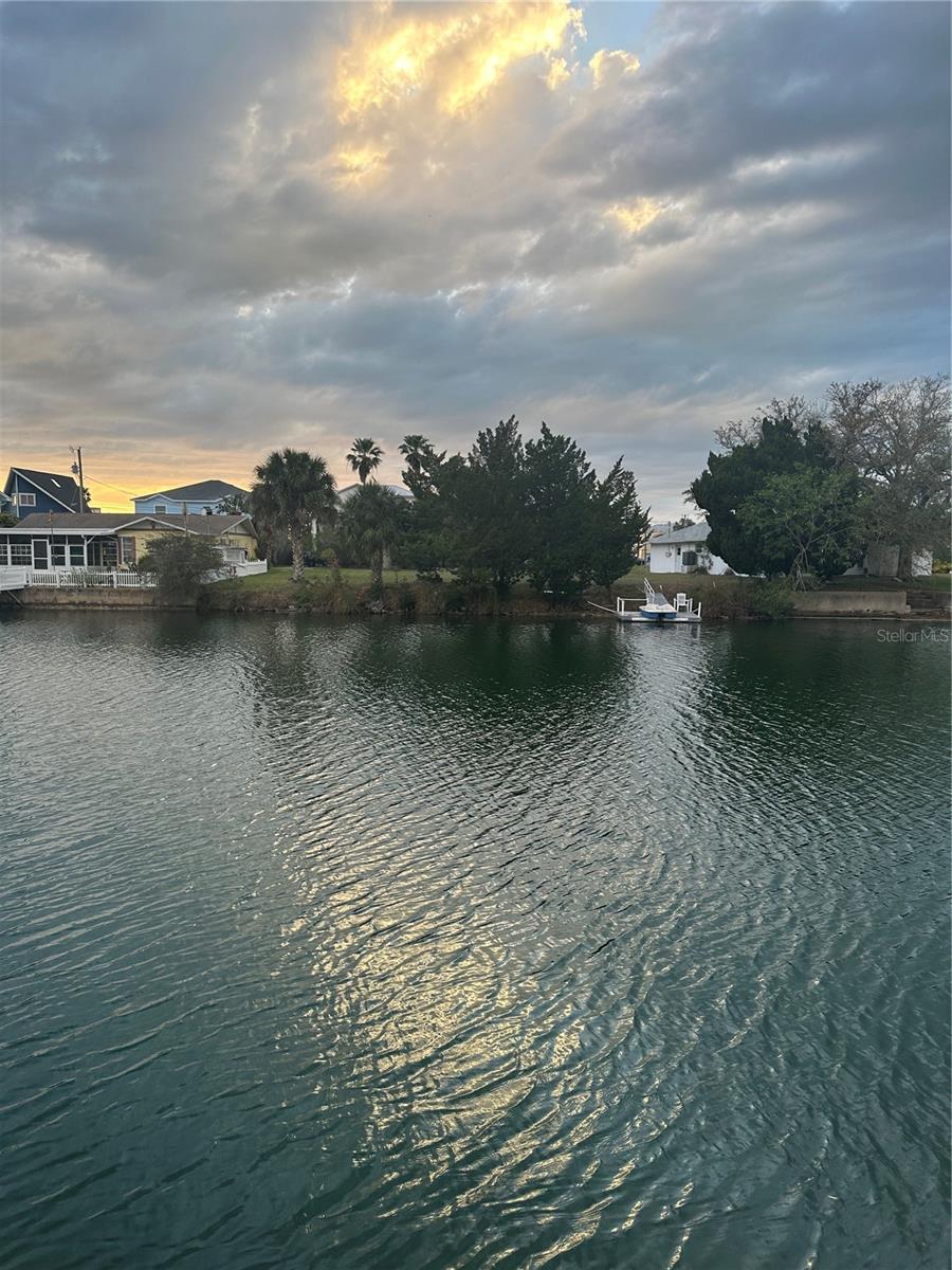HERNANDO BEACH - Land