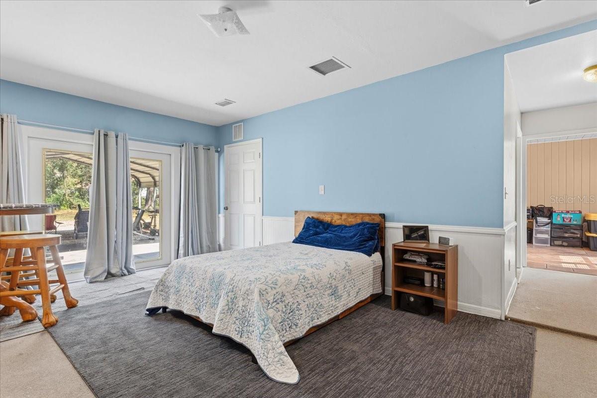 G M WHETSTONE ESTATE ADD TO H S - Residential
