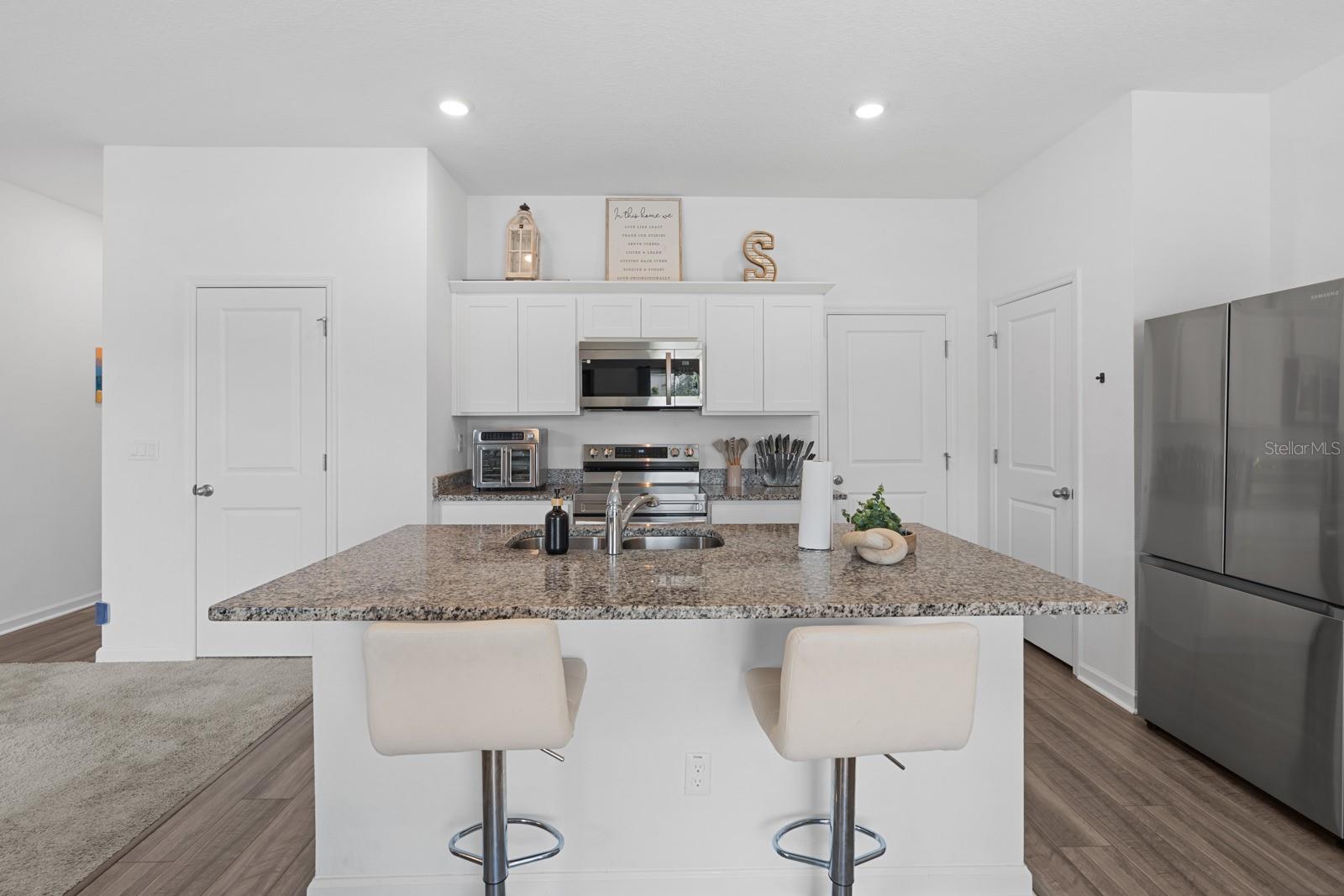 CLINTON CORNER - Residential