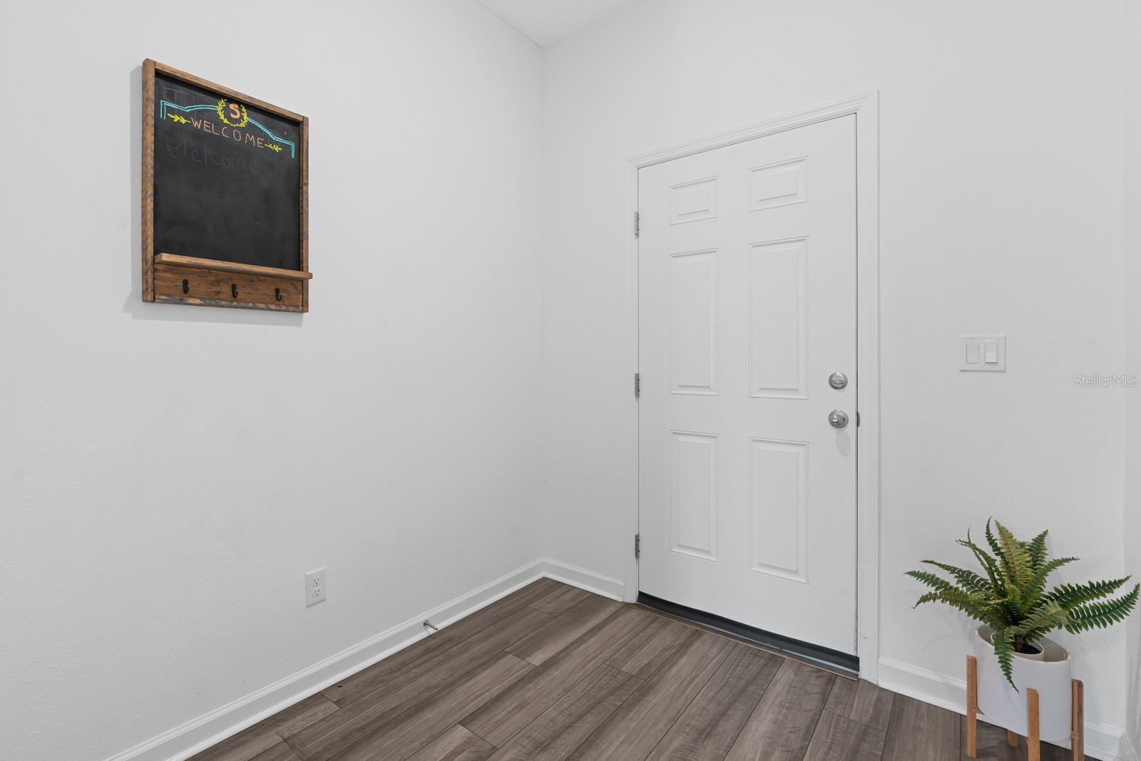 CLINTON CORNER - Residential