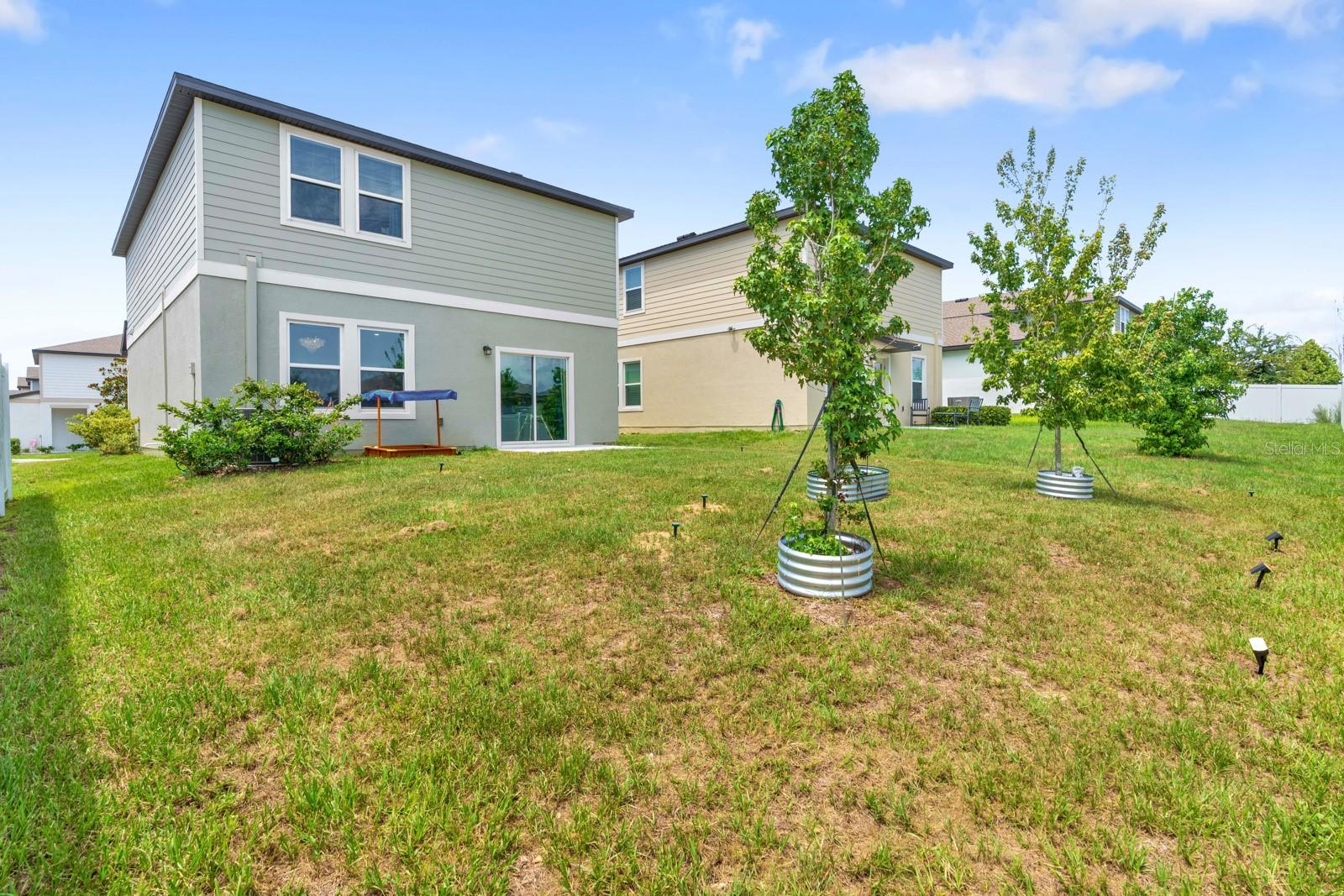 CLINTON CORNER - Residential