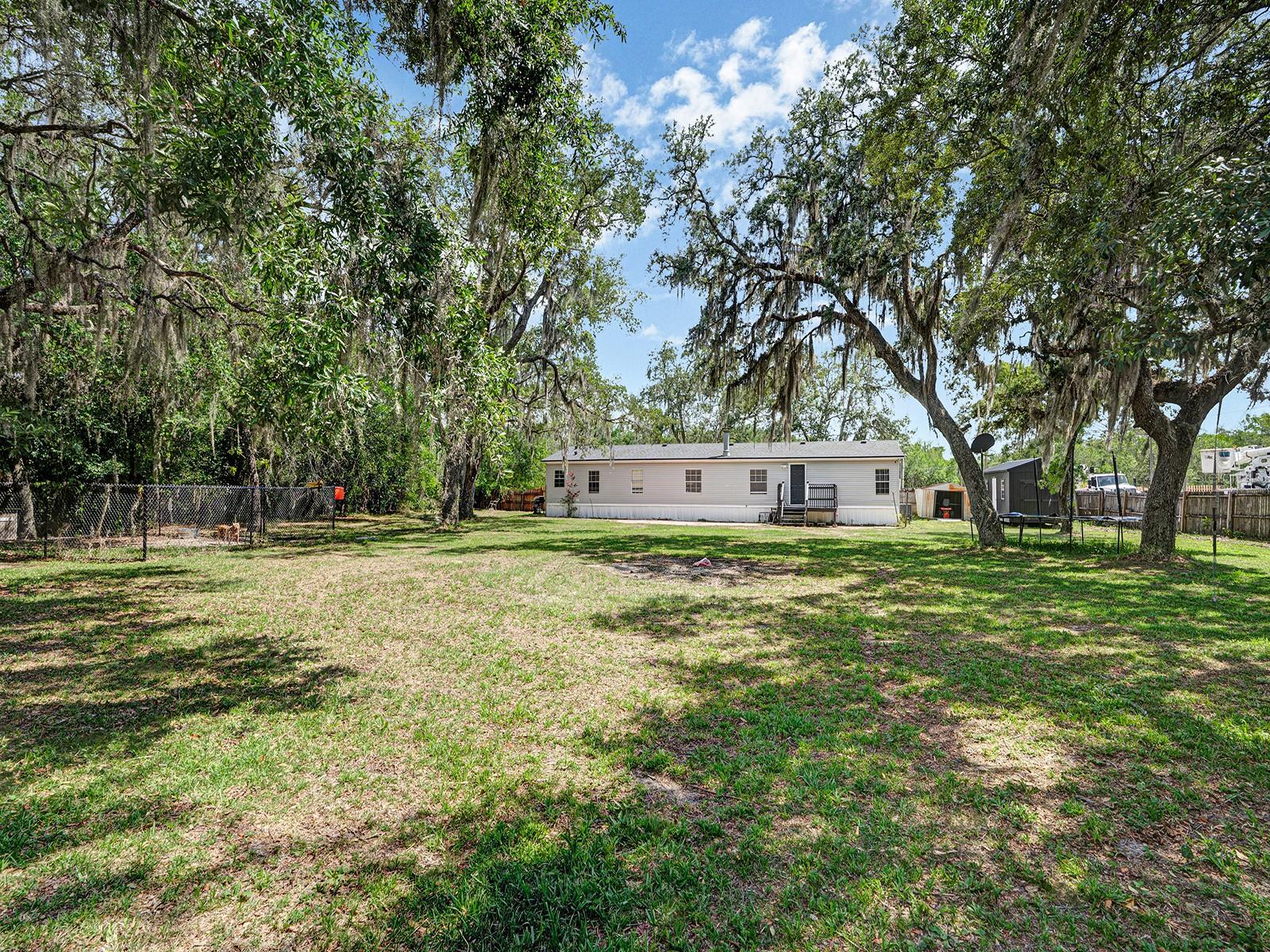 MOON LAKE ESTATES - Residential