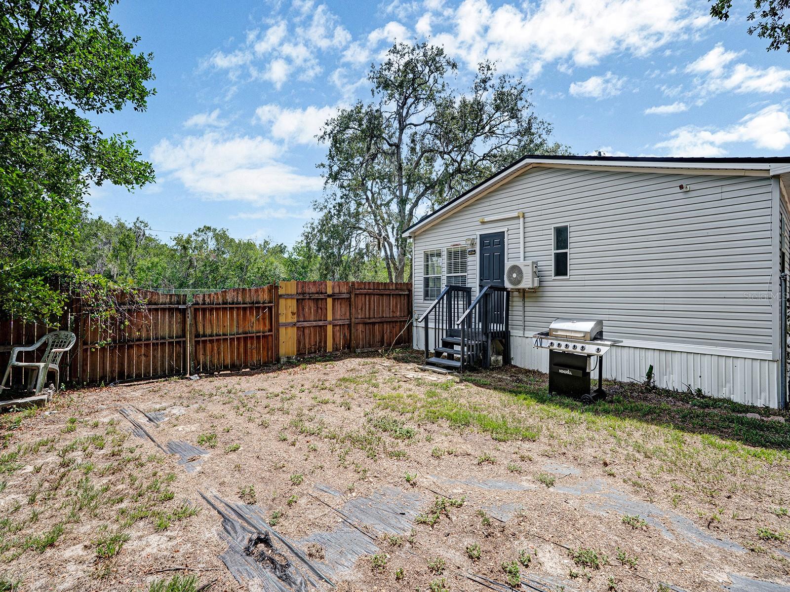 MOON LAKE ESTATES - Residential