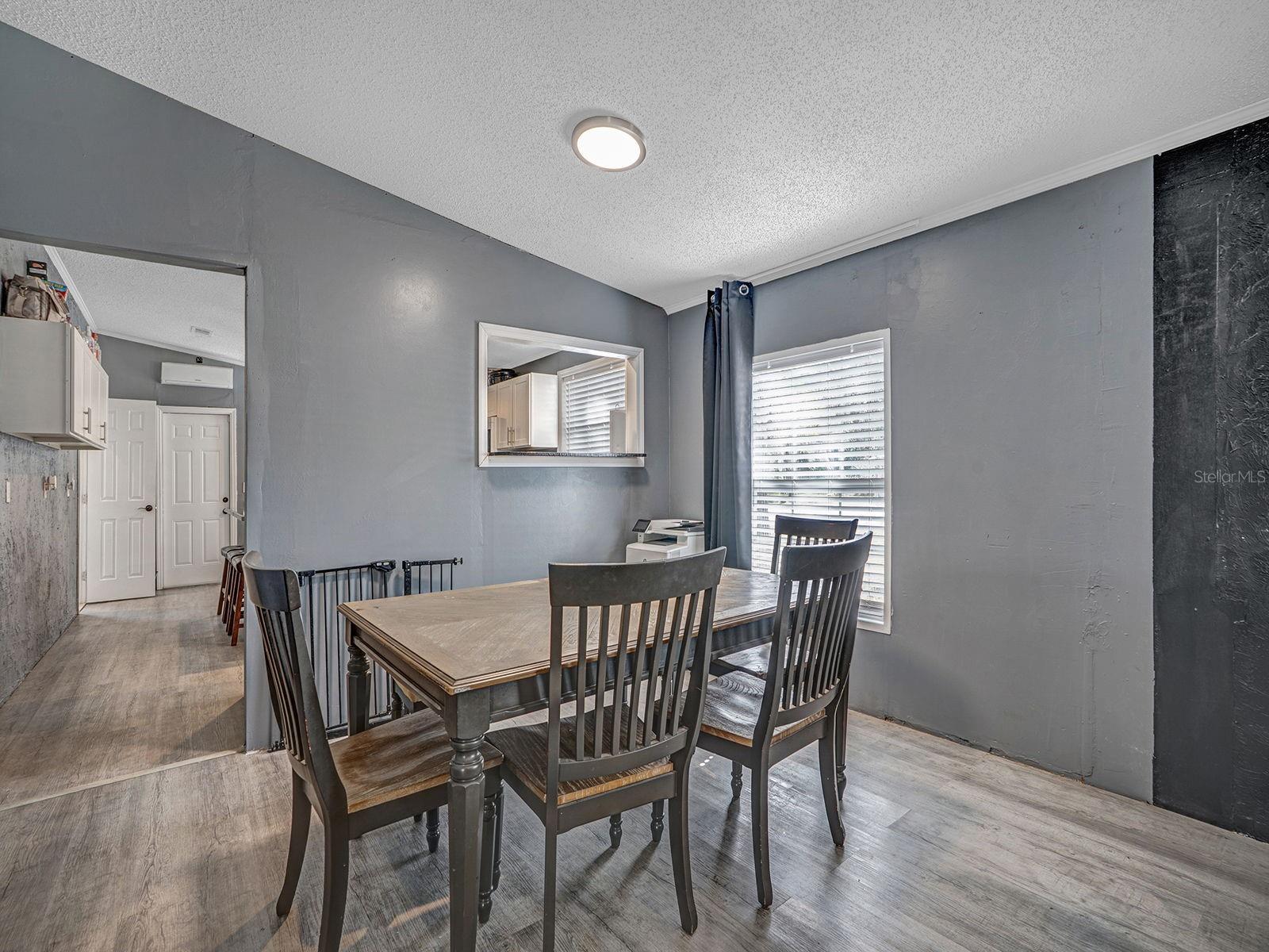 MOON LAKE ESTATES - Residential