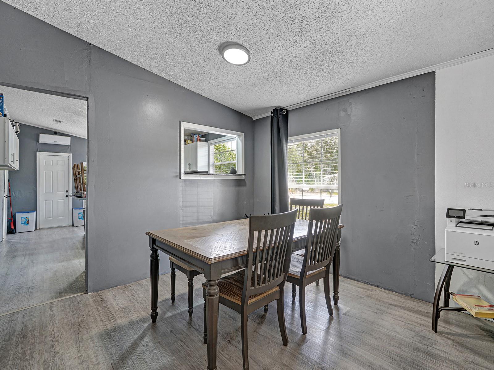 MOON LAKE ESTATES - Residential