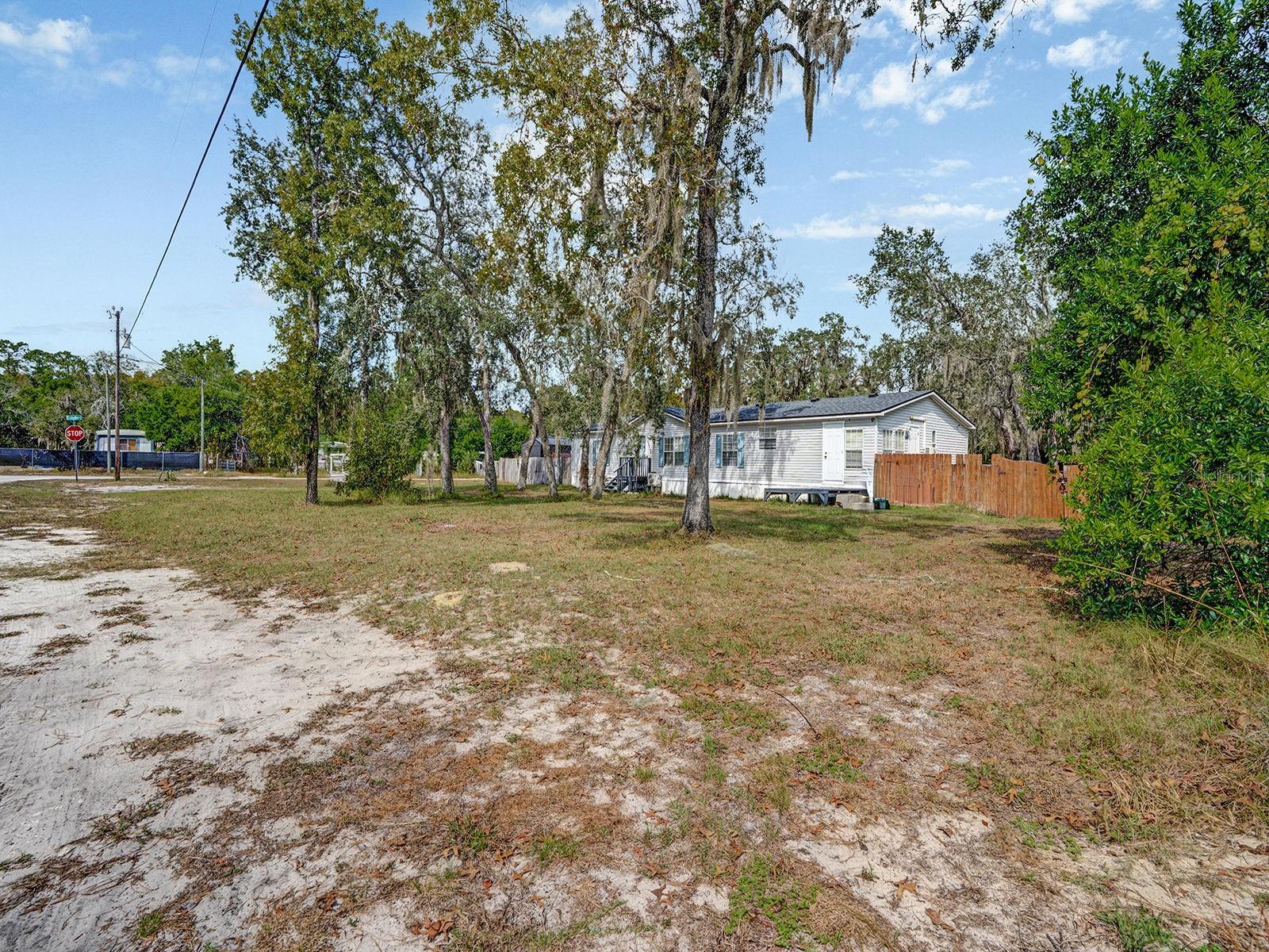 MOON LAKE ESTATES - Residential