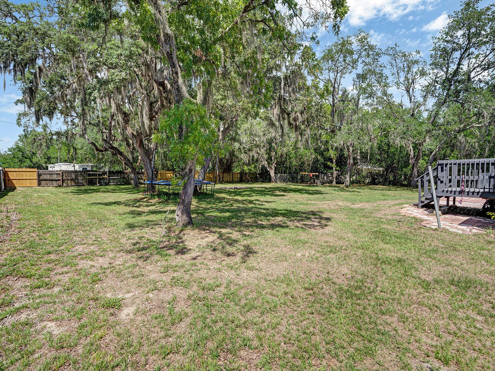 MOON LAKE ESTATES - Residential