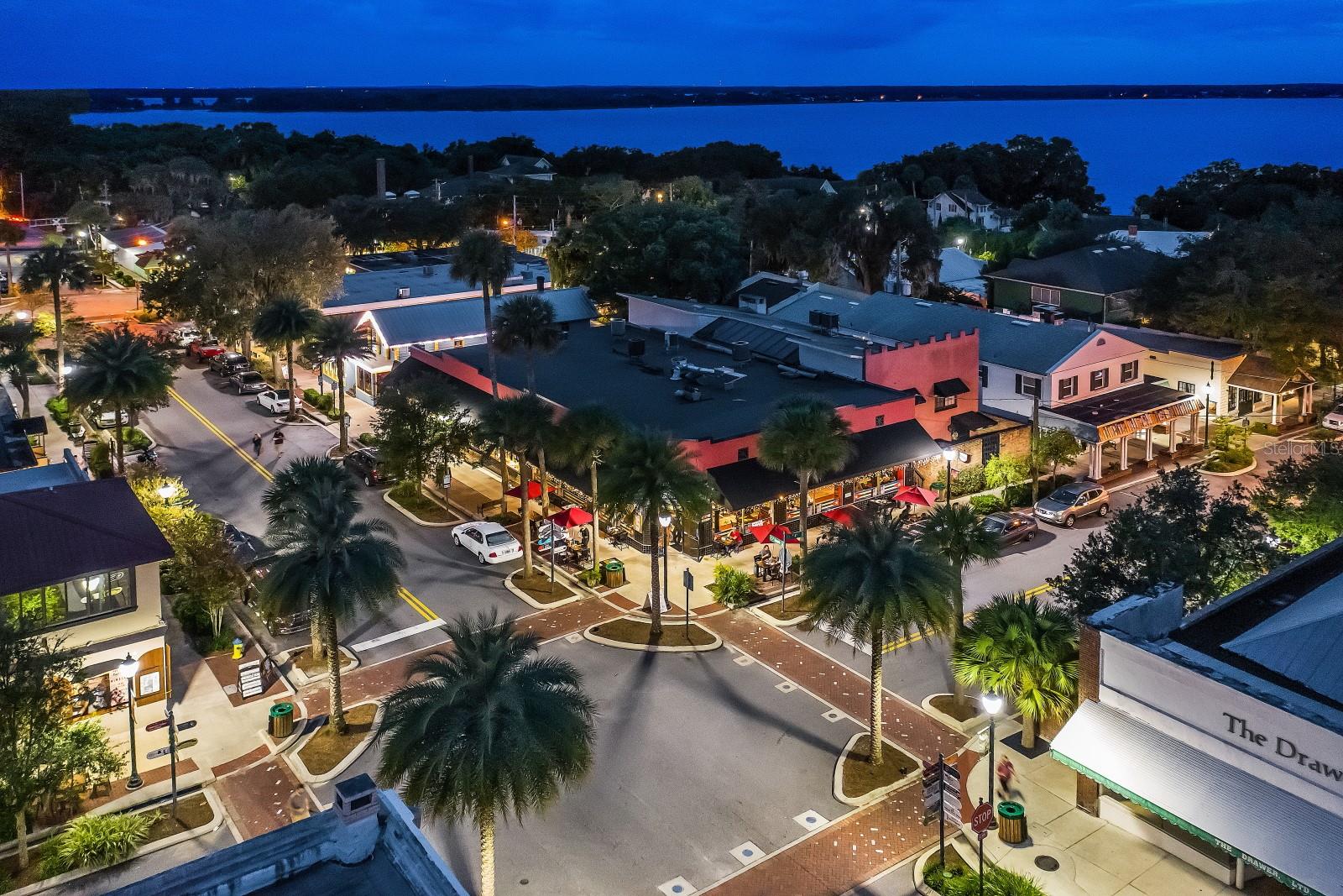 LAKE DORA VILLAS - Residential Lease