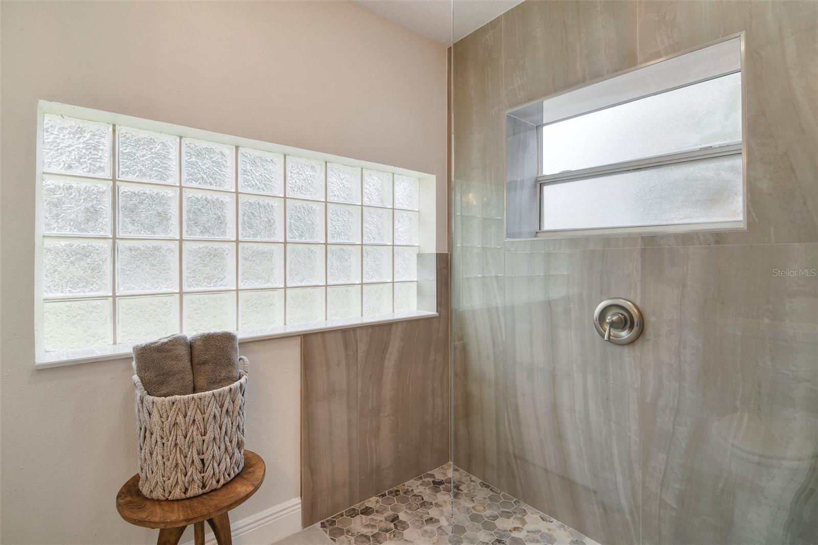BILTMORE SHORES SEC 01 - Residential