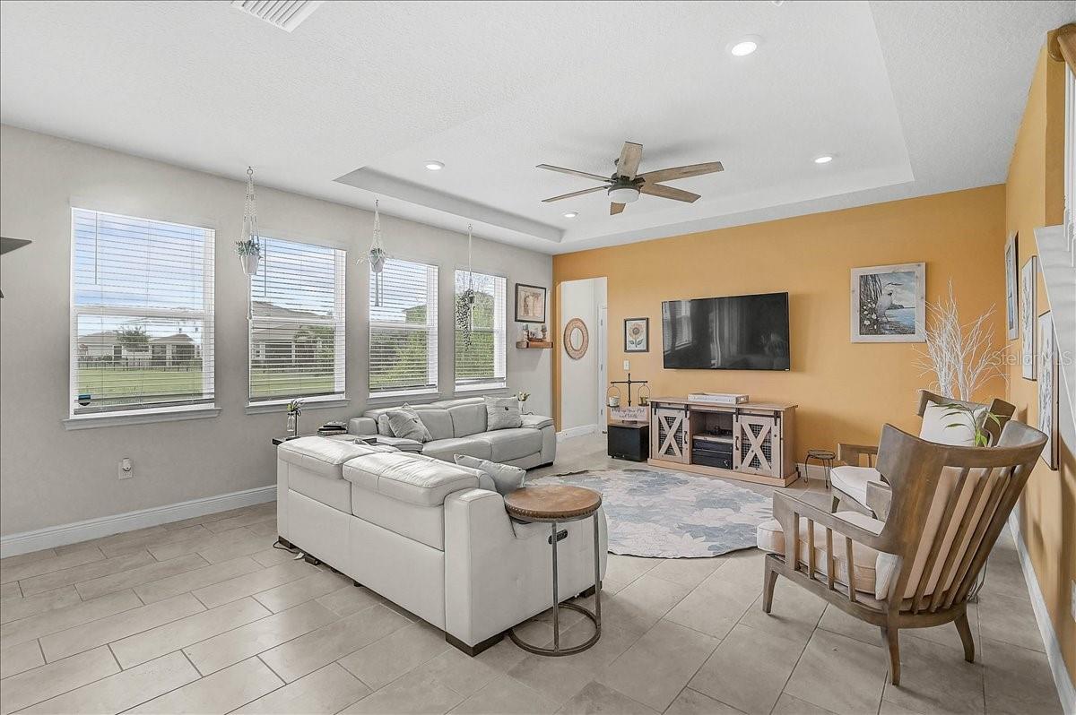 PROMENADE ESTATES PH L - Residential