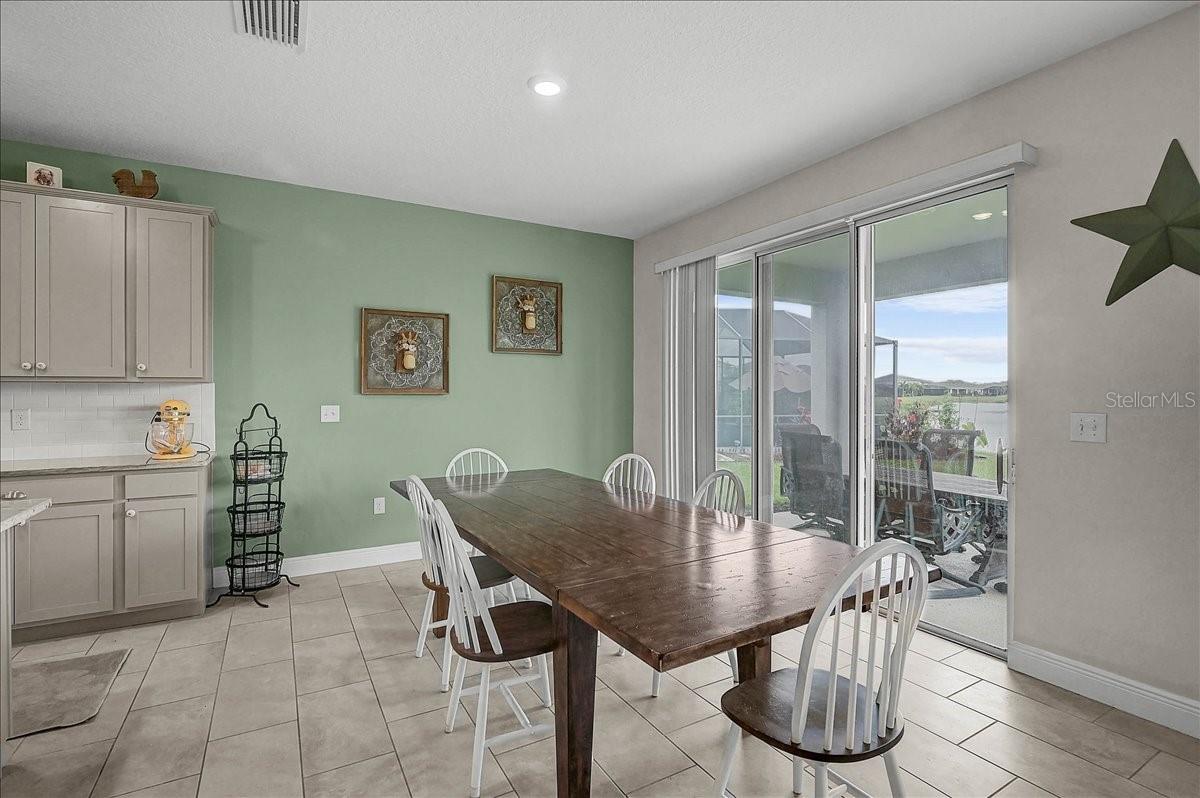 PROMENADE ESTATES PH L - Residential