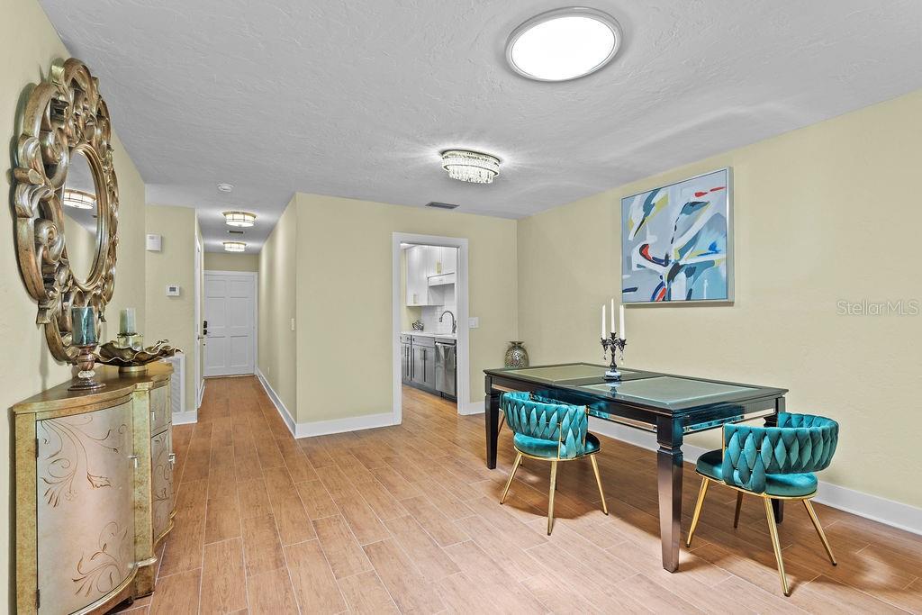 BOCA CIEGA POINT EAST - Residential
