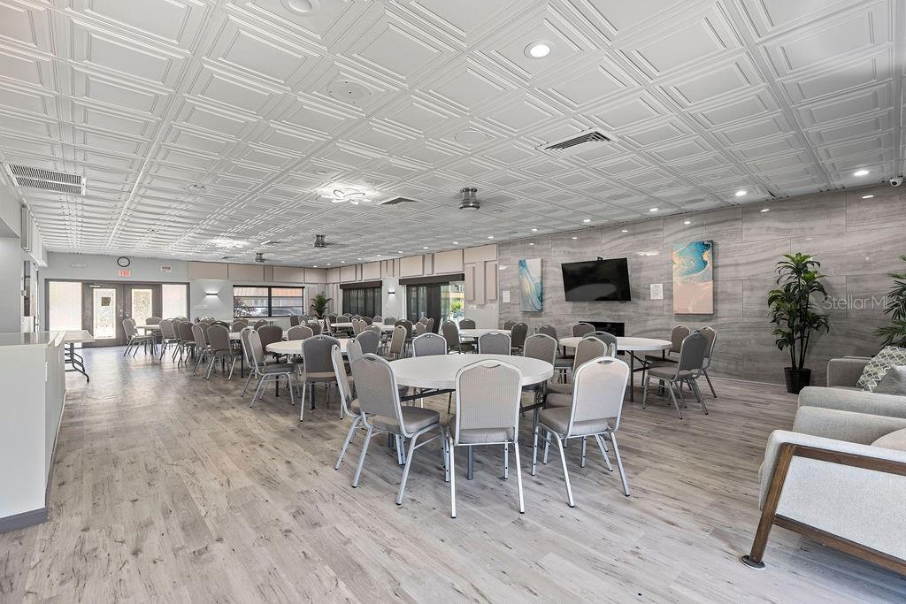 BOCA CIEGA POINT EAST - Residential