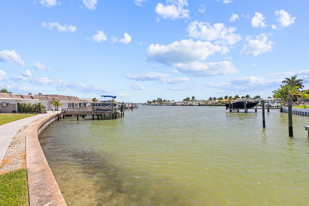 BOCA CIEGA POINT EAST - Residential