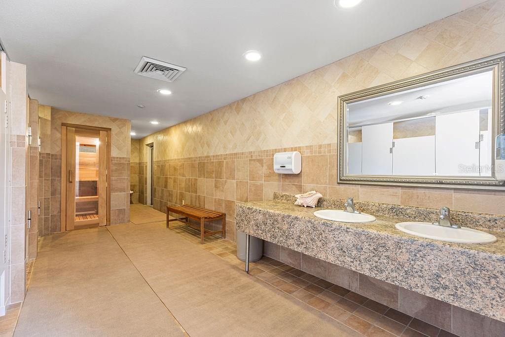 BOCA CIEGA POINT EAST - Residential