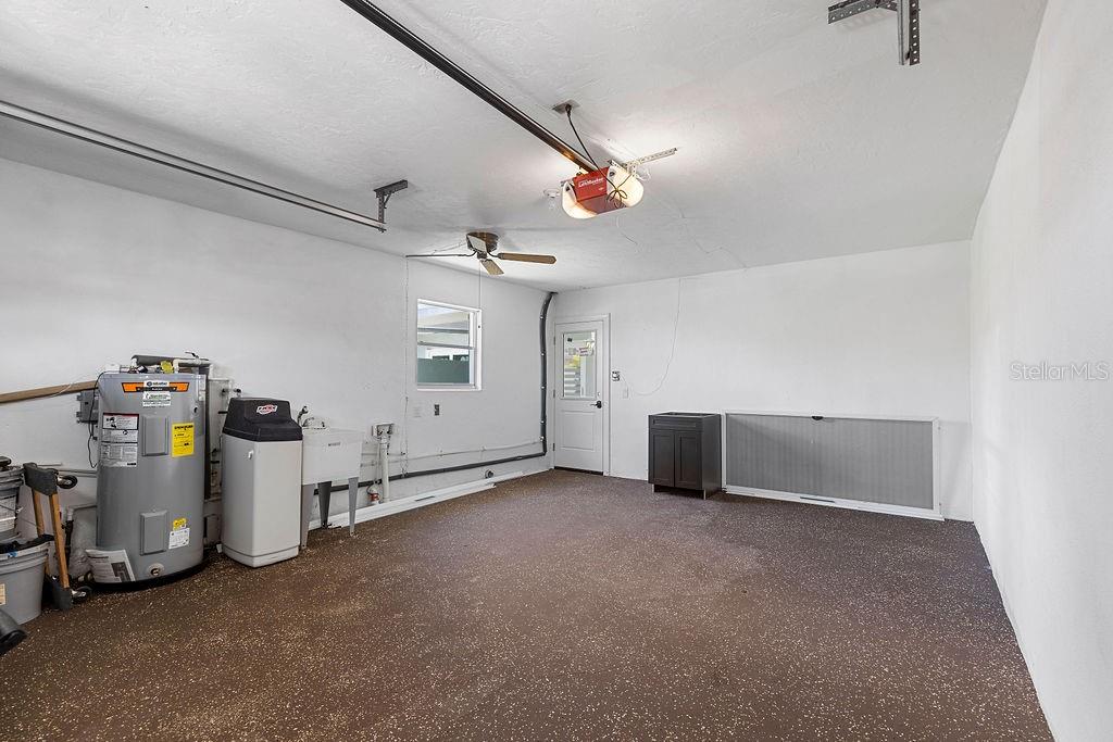BOCA CIEGA POINT EAST - Residential