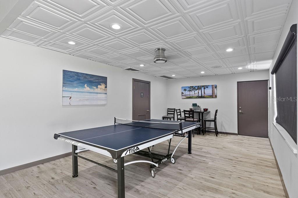 BOCA CIEGA POINT EAST - Residential