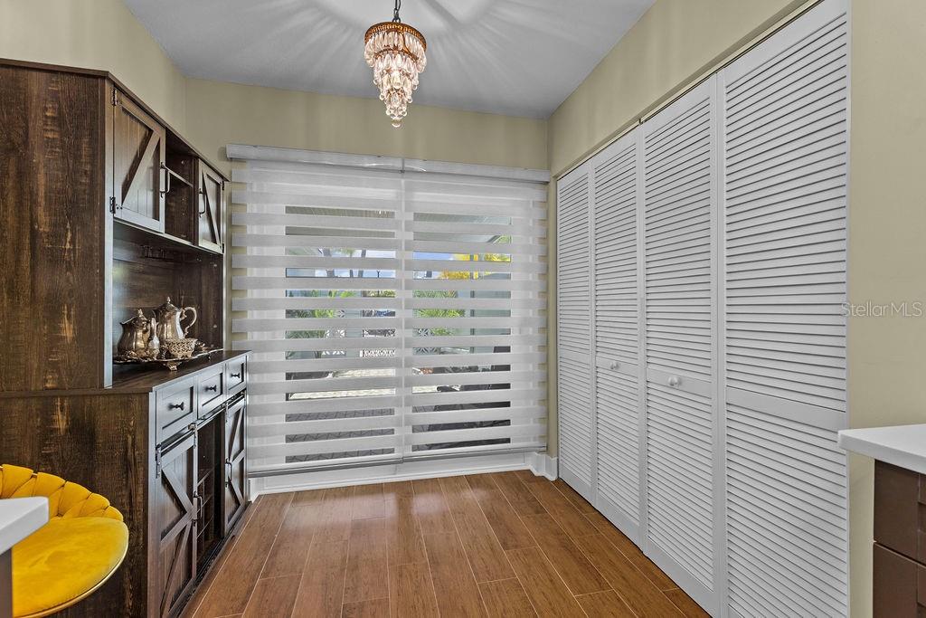 BOCA CIEGA POINT EAST - Residential