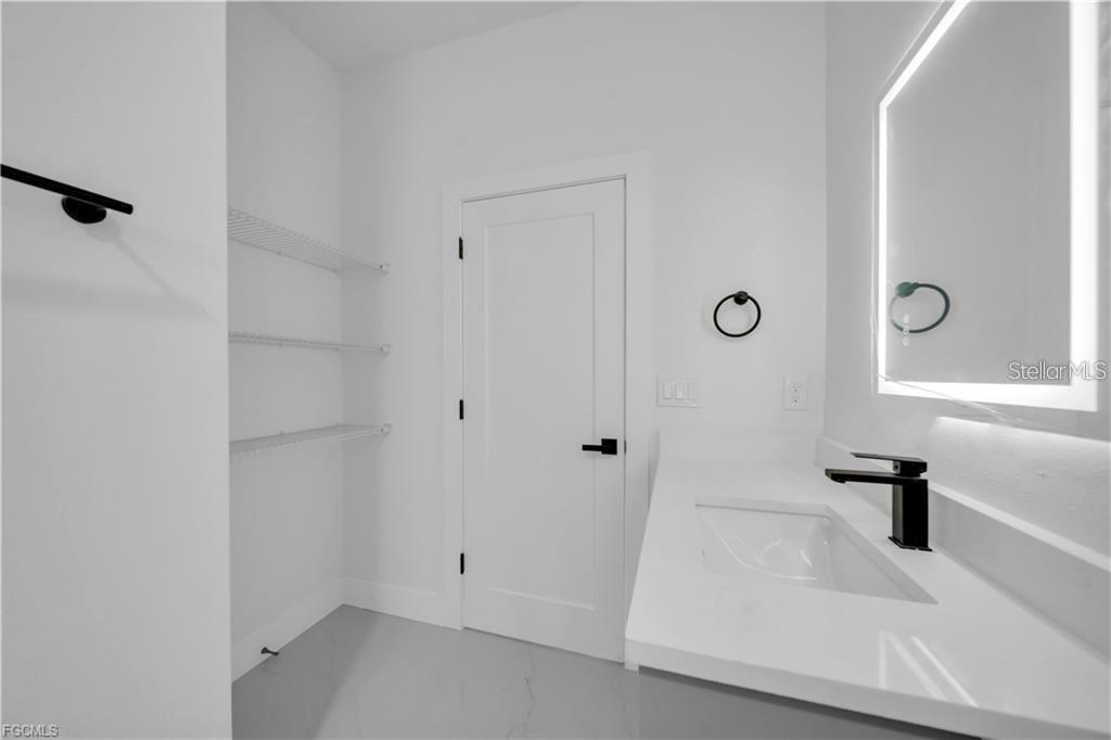 PORT CHARLOTTE SUB 19 - Residential