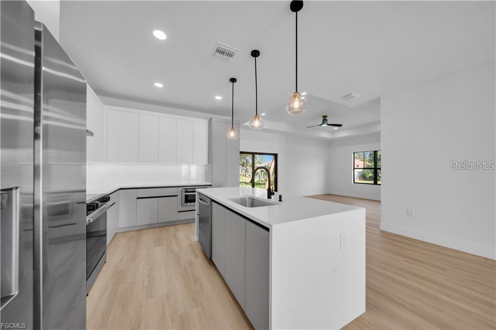 PORT CHARLOTTE SUB 19 - Residential