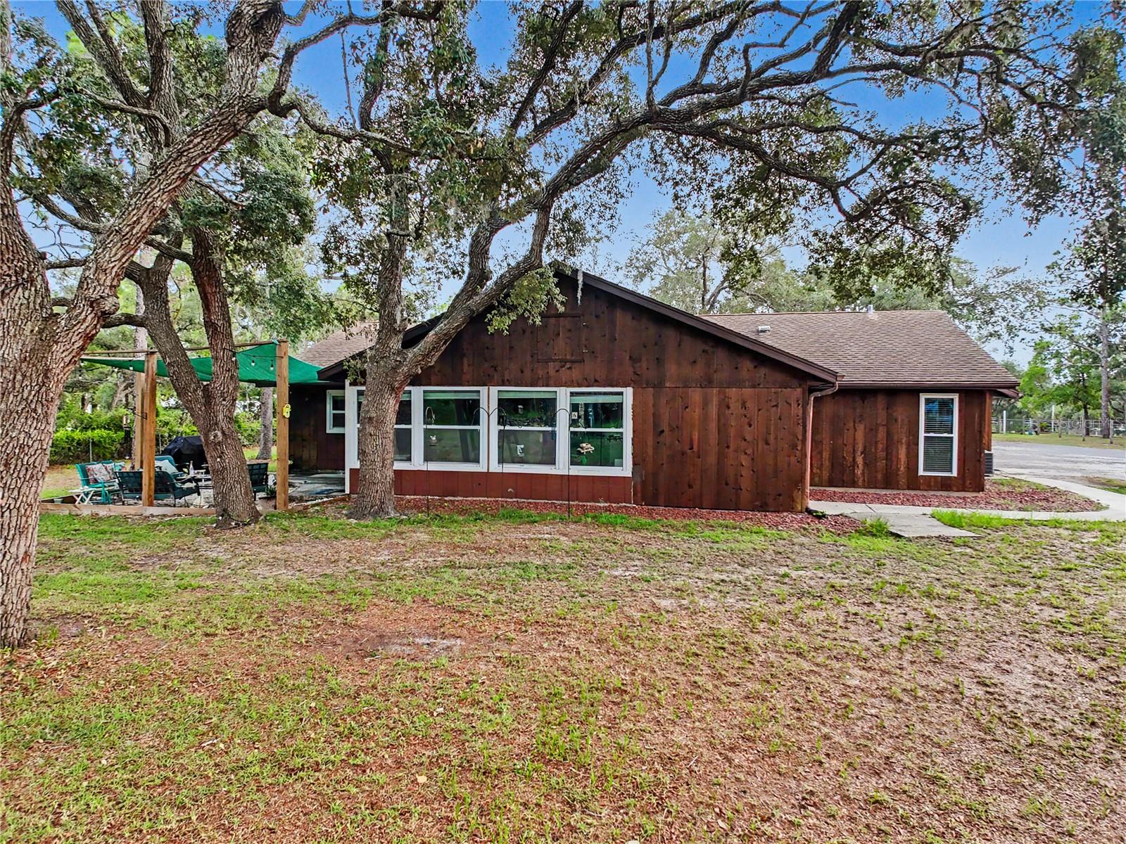 OAK FOREST ESTATES UNREC SUB - Residential