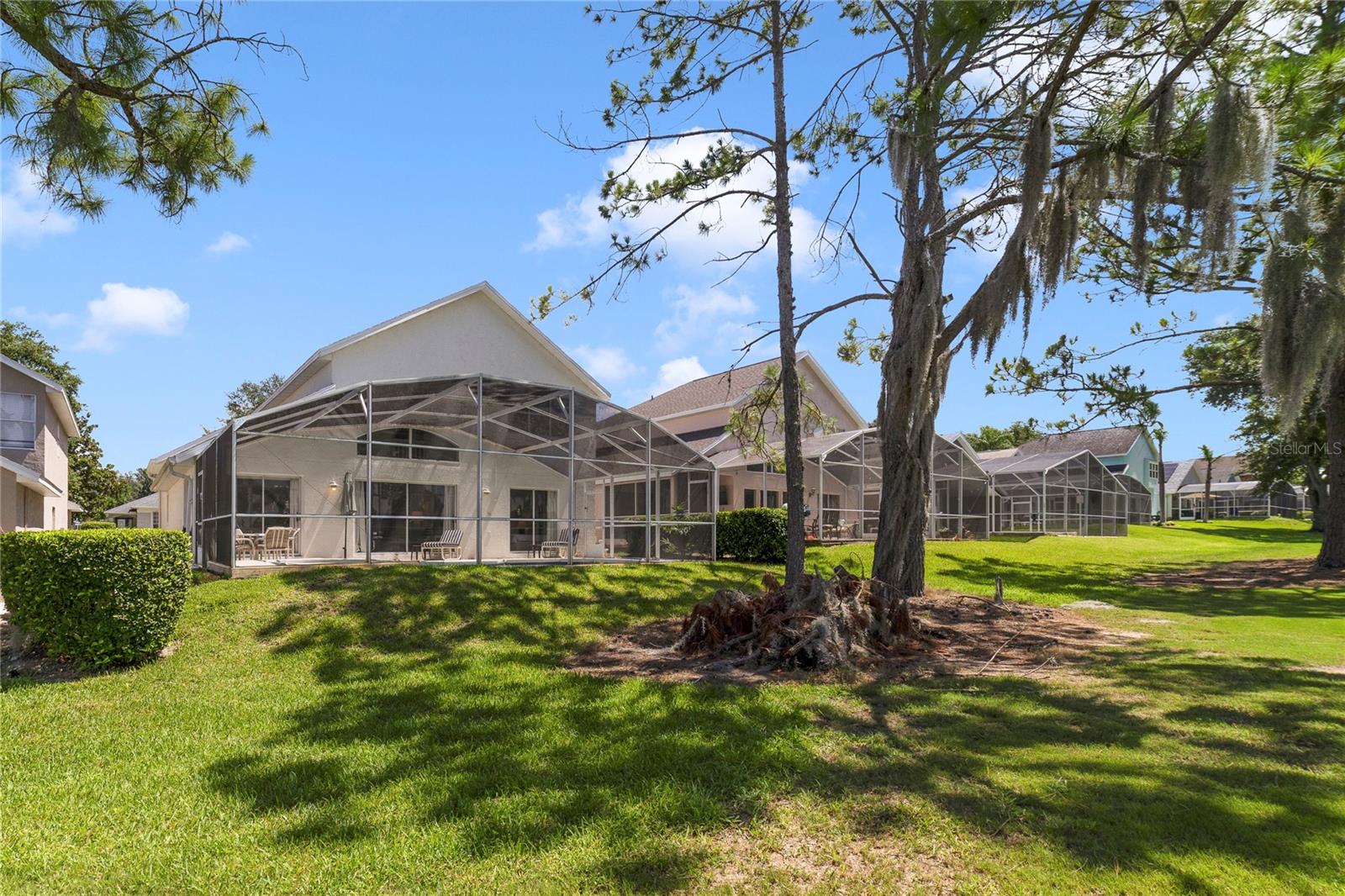 CARIBBEAN COVE - Residential