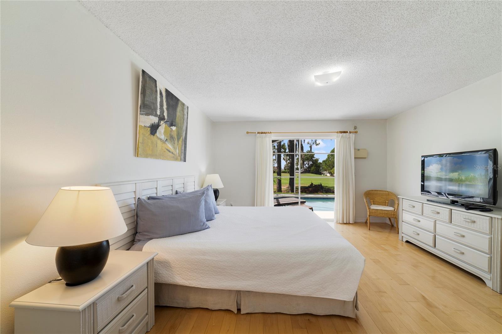 CARIBBEAN COVE - Residential