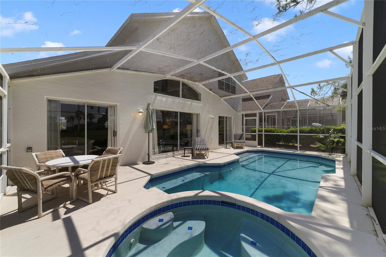 CARIBBEAN COVE - Residential