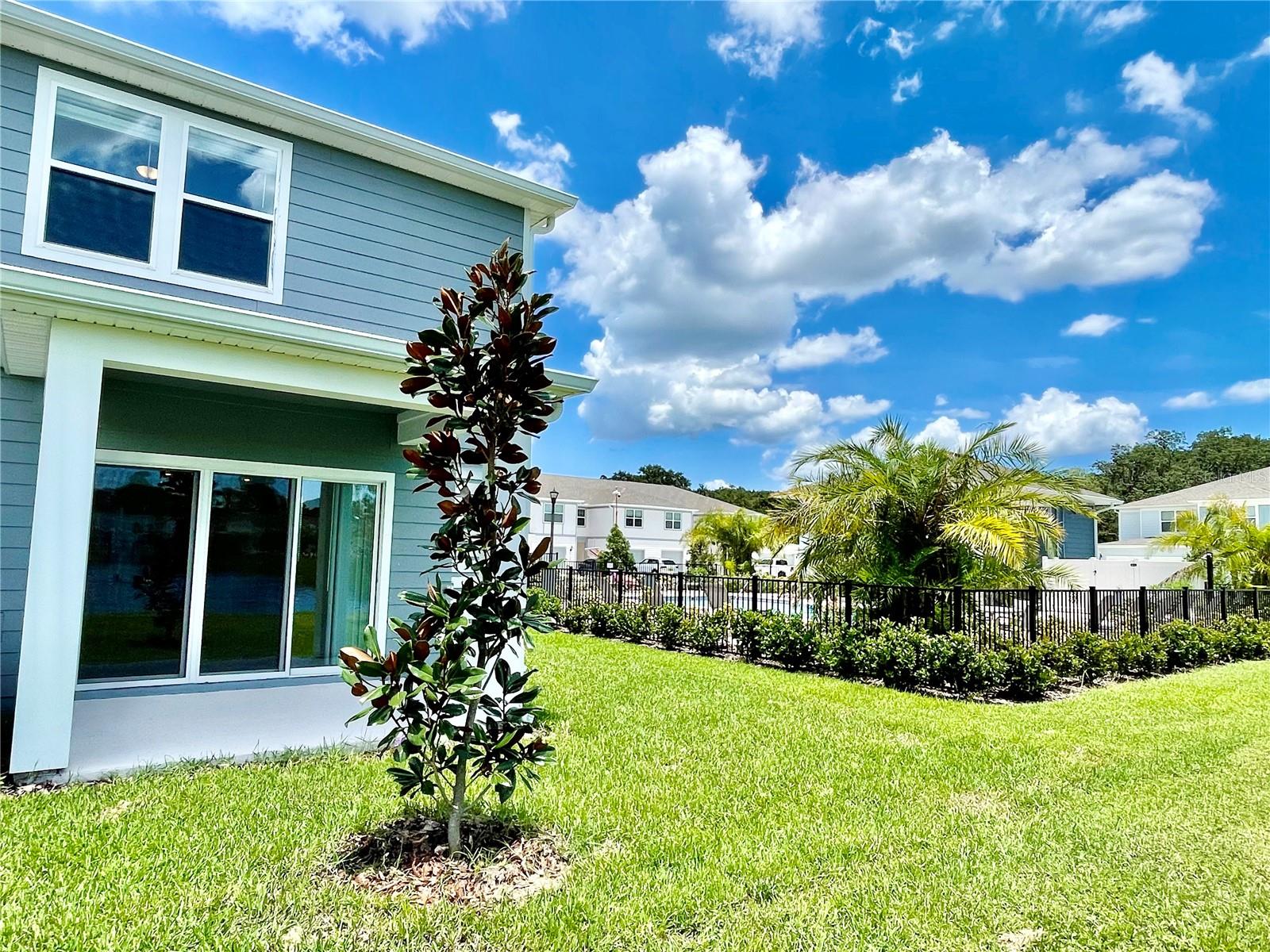 GRAYSON SQUARE - Residential Lease