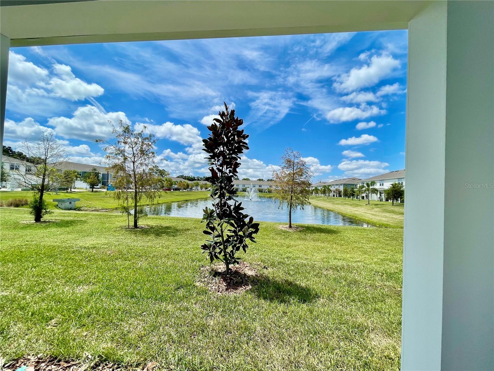 GRAYSON SQUARE - Residential Lease