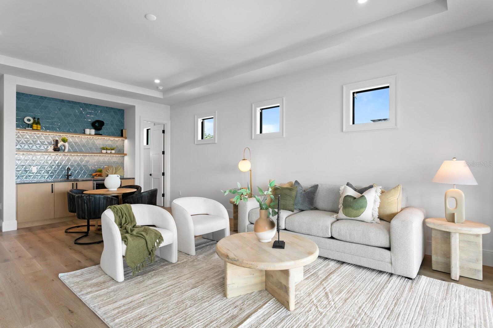BAYSHORE ESTATES 4 - Residential