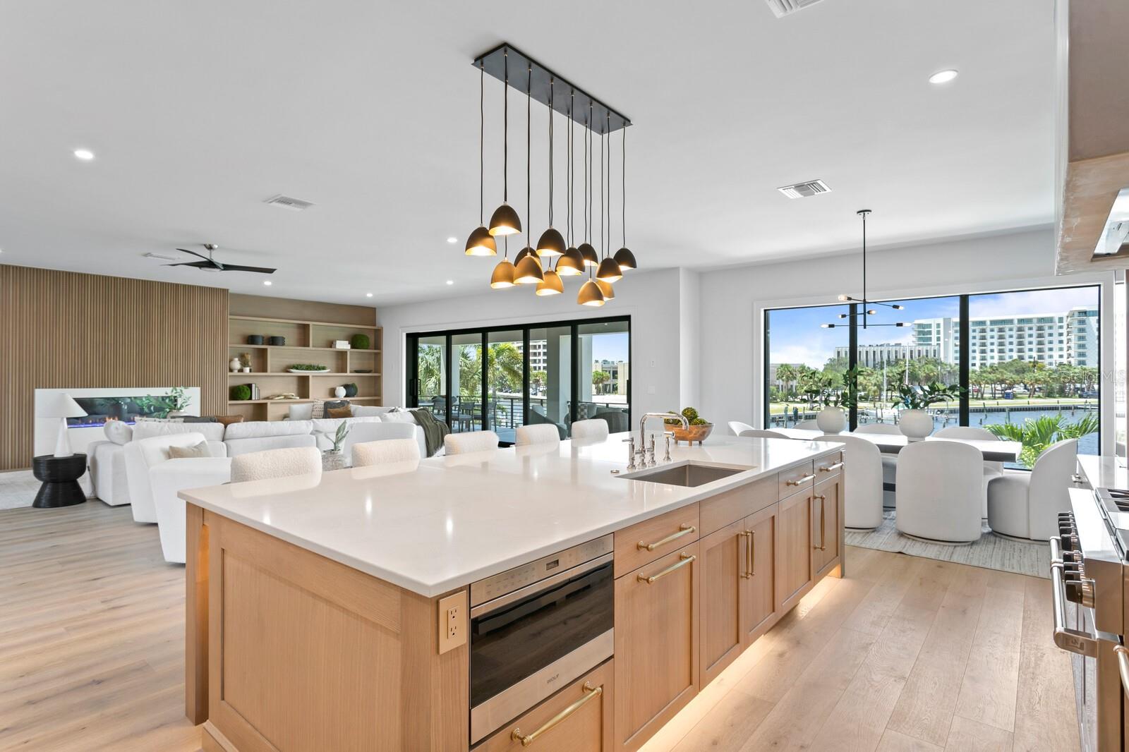 BAYSHORE ESTATES 4 - Residential
