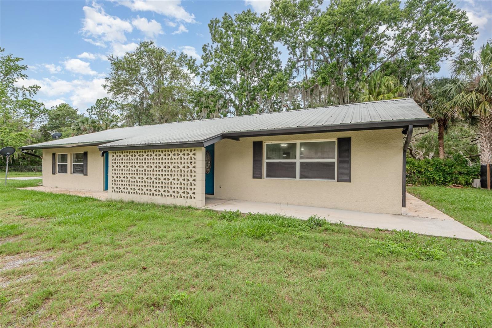 NO SUBDIVISION - Residential