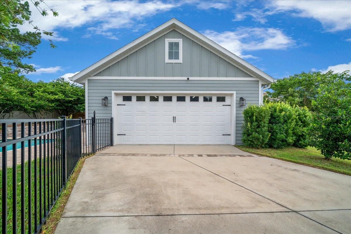 WOODFIELD XING - Residential